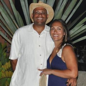 Meet your Posher, Alma